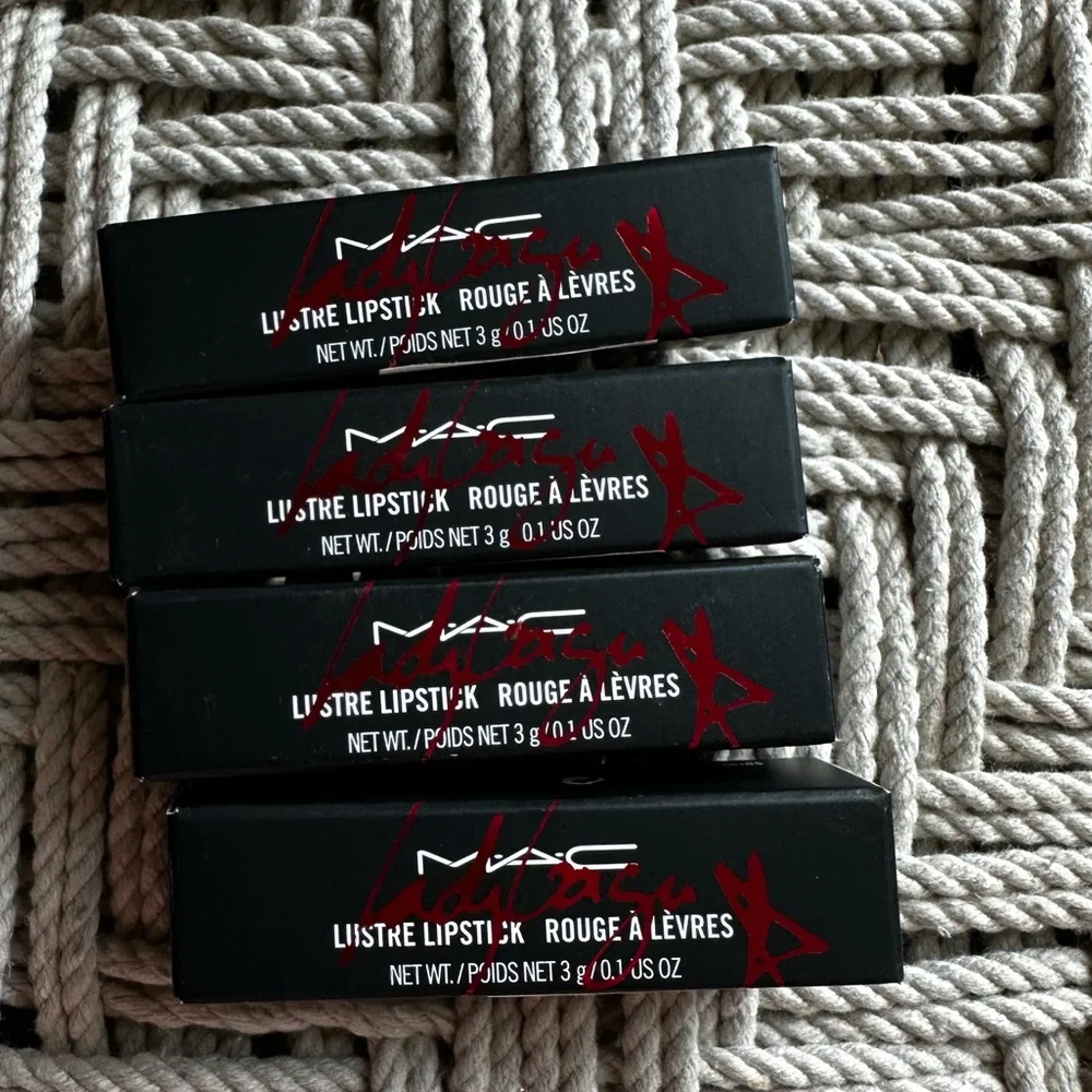 MAC lady Gaga lustre lipstick rouge viva glam Gaga - Picture 11 of 11